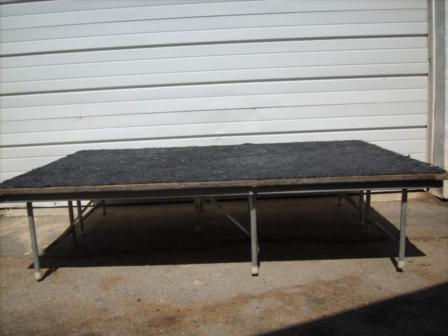 Tables & Chairs — Floyd's Rent-All